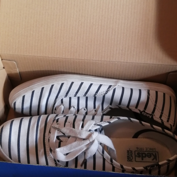 Keds Striped with laces - Picture 7 of 16